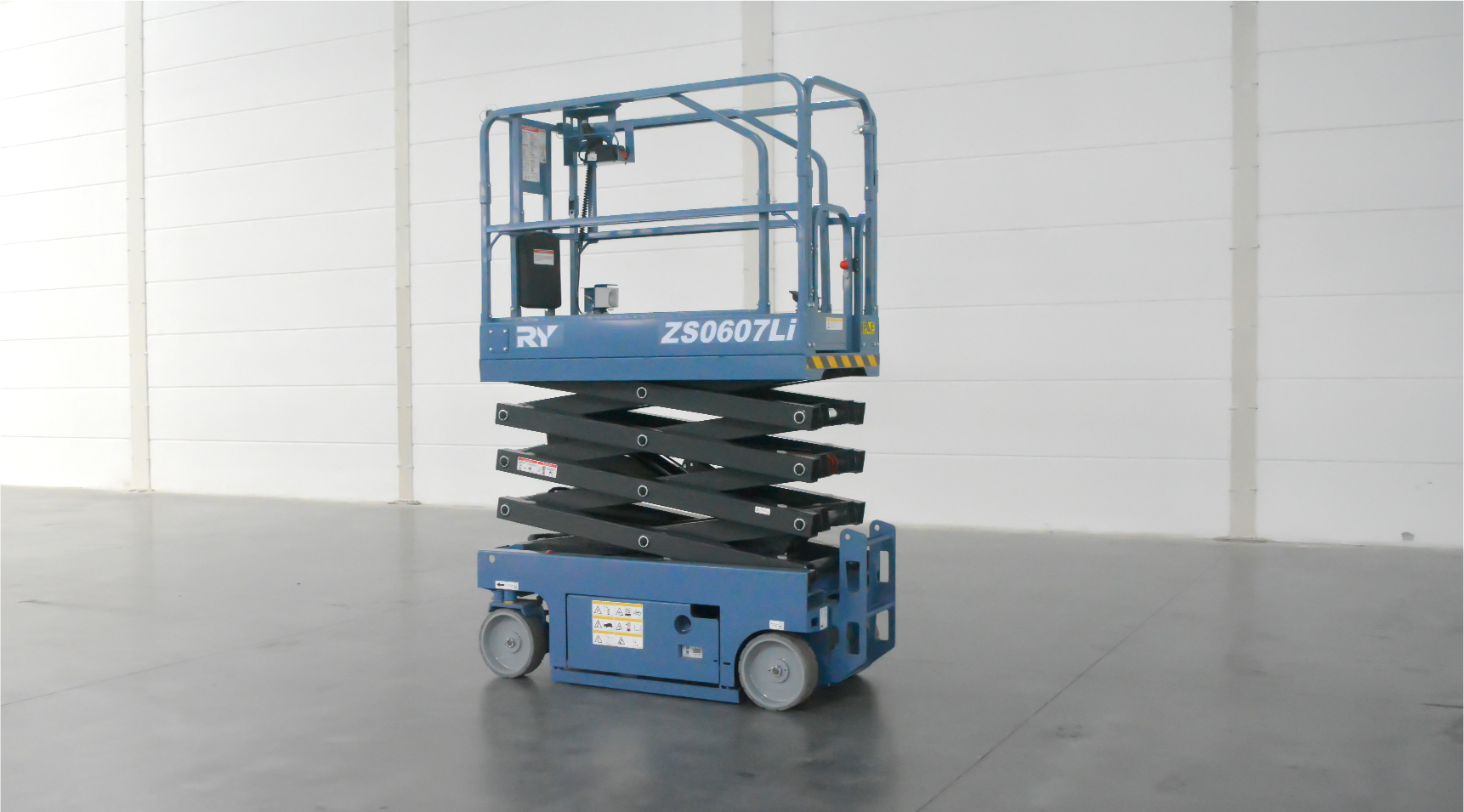 Royal new-generation R series scissor aerial working platforms RS0406 - RS1212 