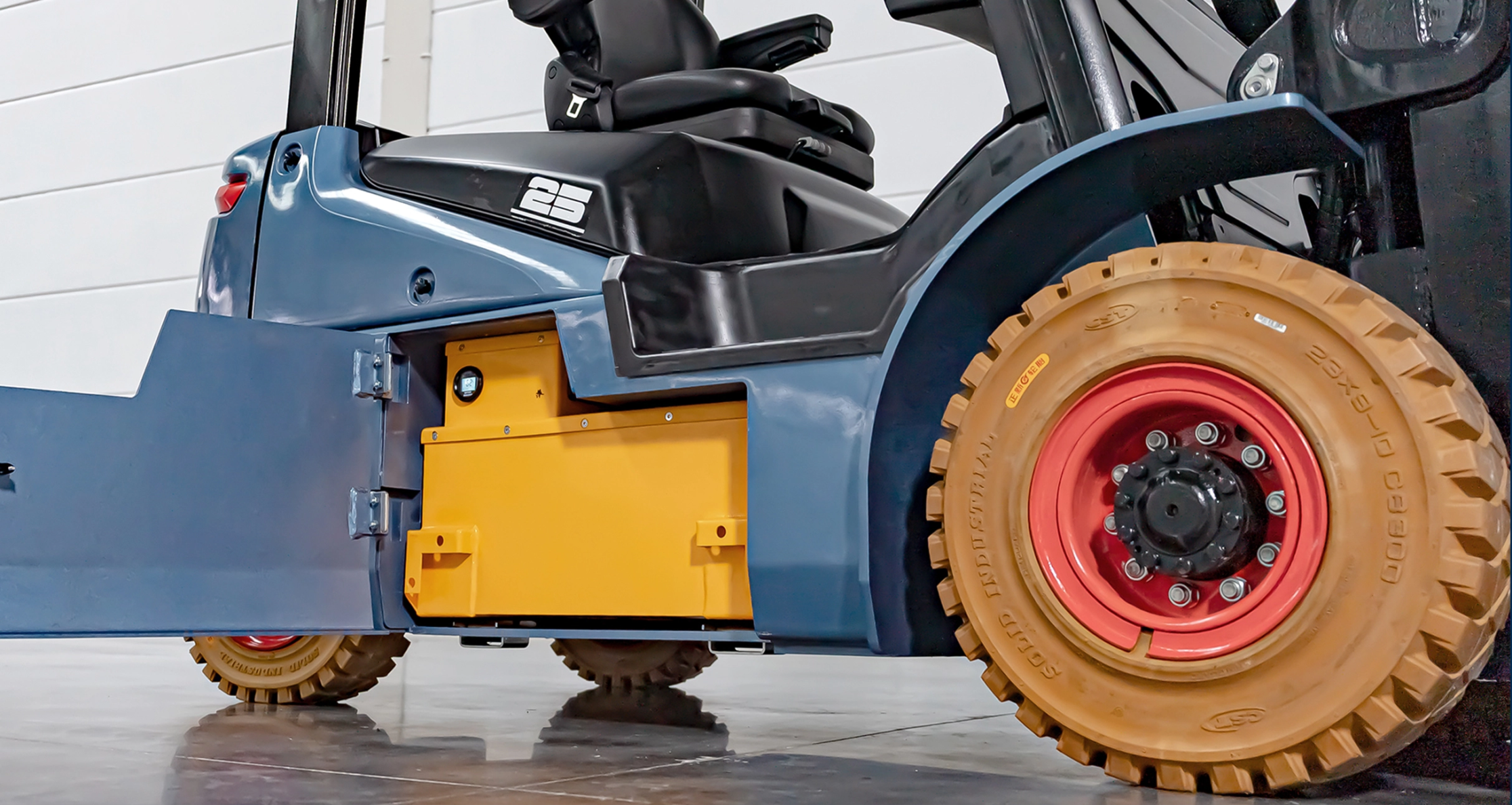Side-opening battery compartments