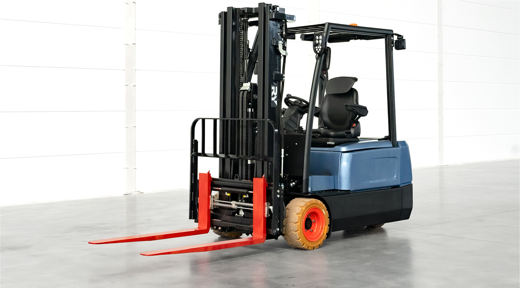 Royal New generation 3-Wheel Electric forklift